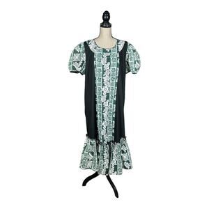 Vintage 1970’s Lolenani Hawaiian Muumuu Dress